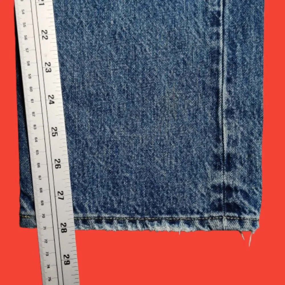 American Eagle Womens Straight Leg Jeans 26x30 Blue Denim Zip Fly Mid Rise Class - Picture 4 of 9